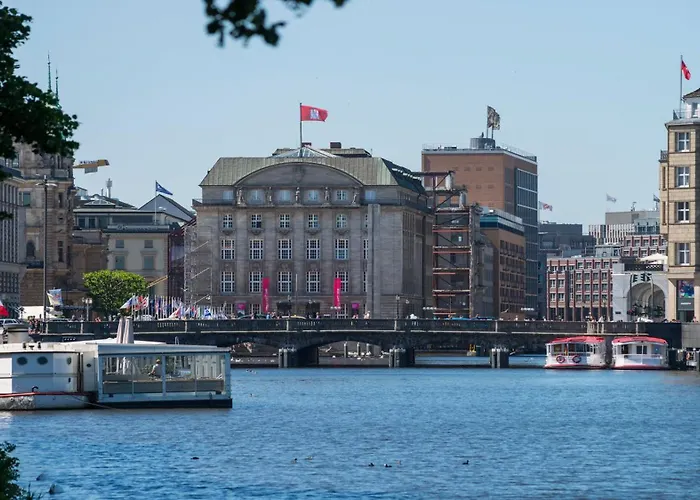 - Nord By Ihg Hamburg